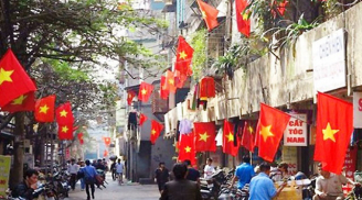 Thời tiết ngày 30/4 và 1/5: Bắc Bộ trời lạnh, mưa dông từ Trung Bộ đến Nam Bộ
