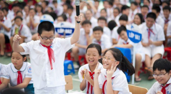 Hà Nội bất ngờ cho học sinh nghỉ hè sớm, hoãn thi học kỳ II