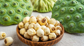 Cách bảo quản hạt sen tươi lâu, để cả năm vẫn ngon như mới mua