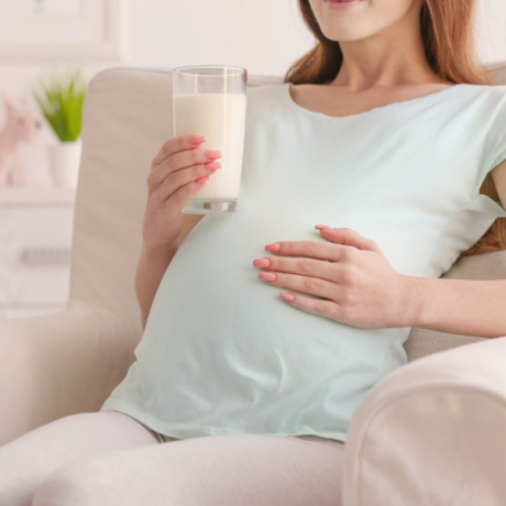 Bà bầu nên uống gì vào buổi sáng để tốt mẹ khỏe con?