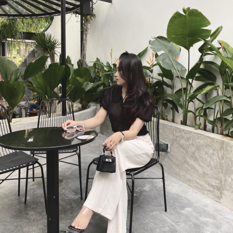 Gu thời trang ấn tượng của Vân Nguyễn, chủ thương hiệu Vân Boutique