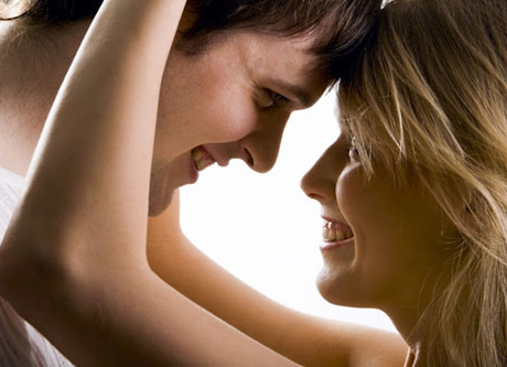 Sở hữu bí quyết này cả 2 sẽ luôn thỏa mãn khi yêu