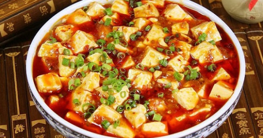 Đậu phụ sốt cà chua phải bỏ hành mới chuẩn vị: BS lắc đầu "Tất cả đều sai hết" - Vimarsana News