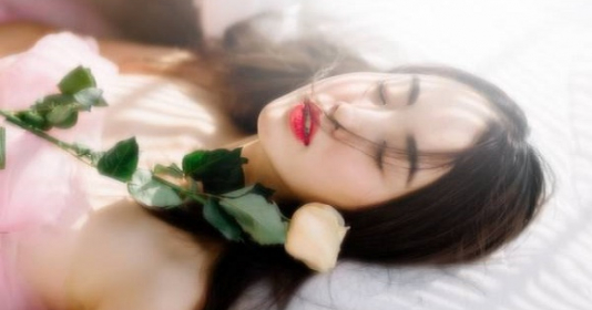 Đàn bà ngốc sống dựa vào đàn ông để chuốc khổ, phụ nữ thông minh làm điều này để không thiệt vào thân - Vimarsana News